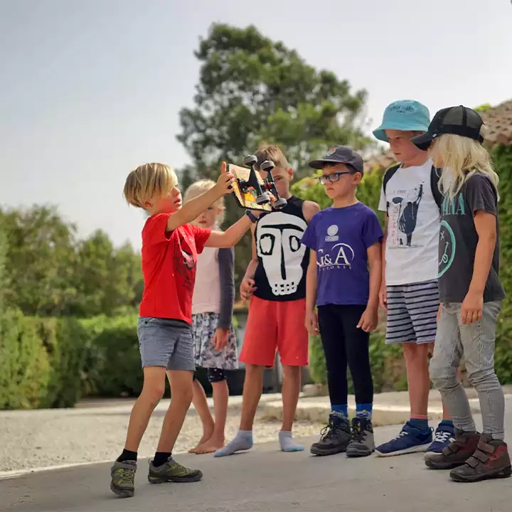 Primary School students learning outdoors